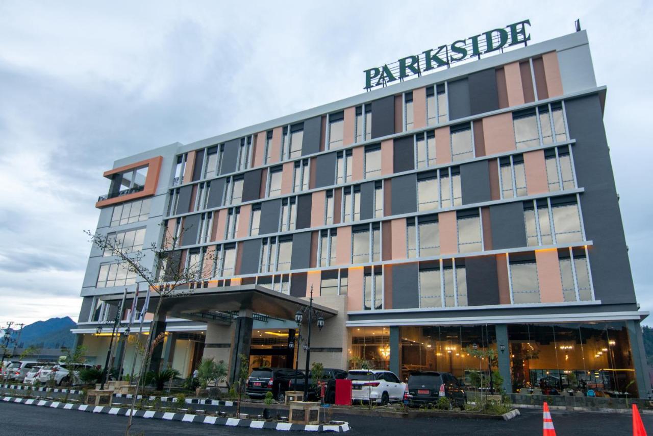Parkside Gayo Petro Hotel Takengon Ngoại thất bức ảnh