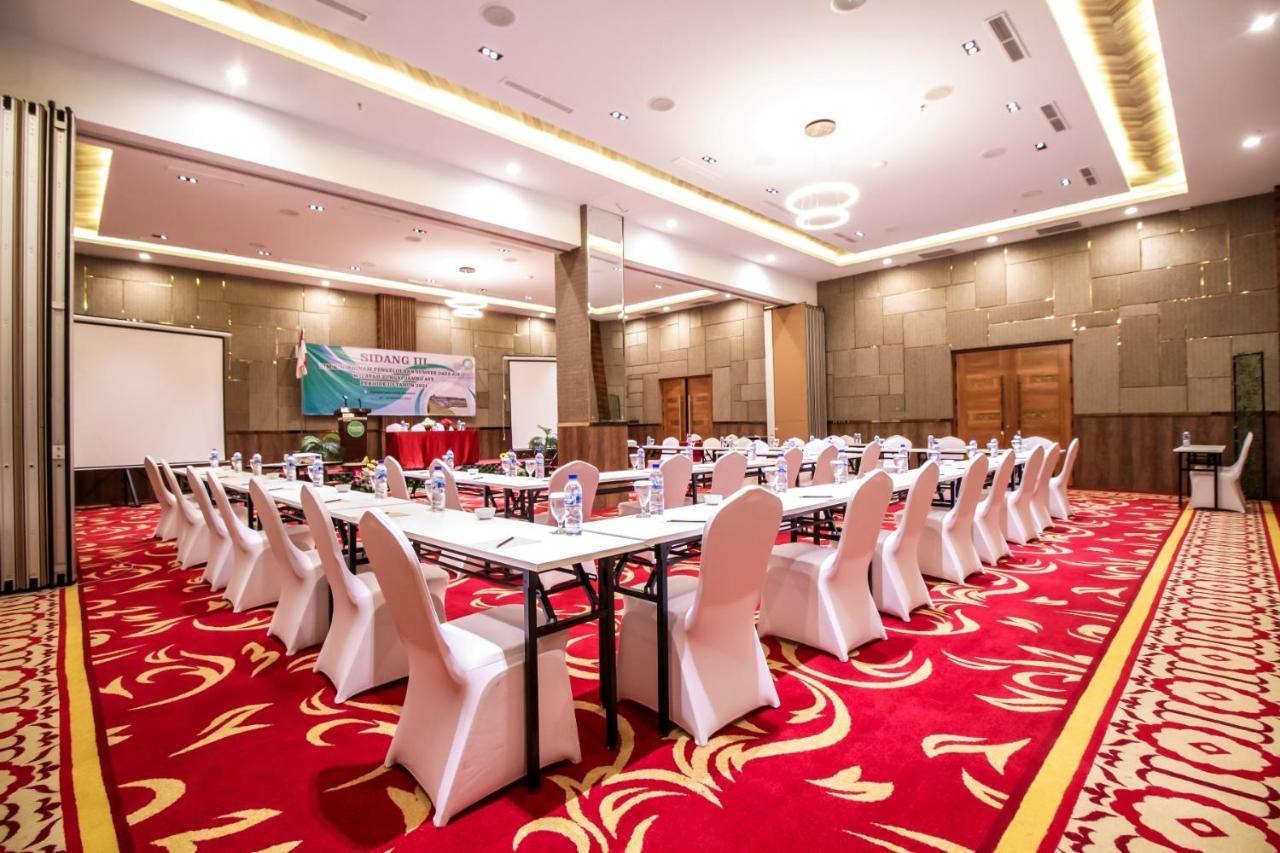 Parkside Gayo Petro Hotel Takengon Ngoại thất bức ảnh